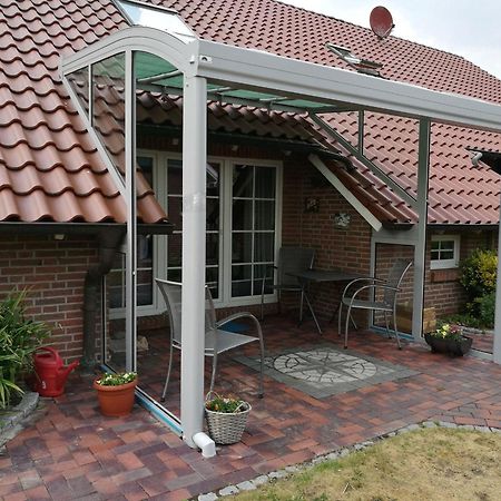 Haus-Schiffer-Ferienwohnung-Finja Rhauderfehn Exterior photo